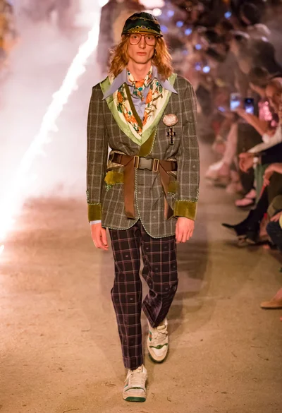 Look 22